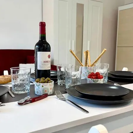 Διαμέρισμα Maisongiusy Di Sheila- Proche Centre - Clim - Wifi