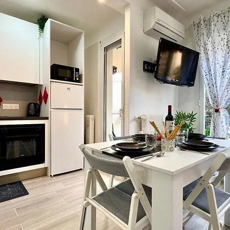 Maisongiusy Di Sheila- Proche Centre - Clim - Wifi Διαμέρισμα Μεντόν